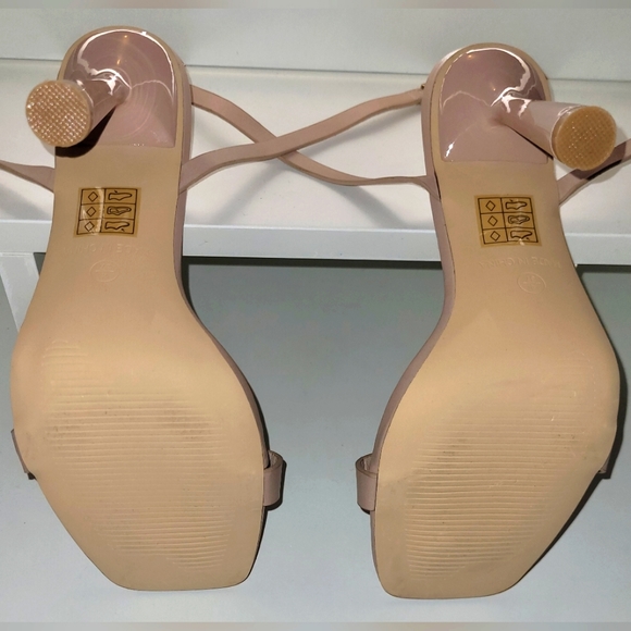 Truffle Collection Nude Heels - Picture 4 of 4